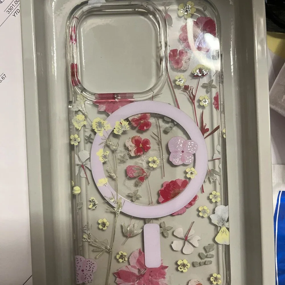 New in box heyday hard cover Ipone 15 Pro Max Floral